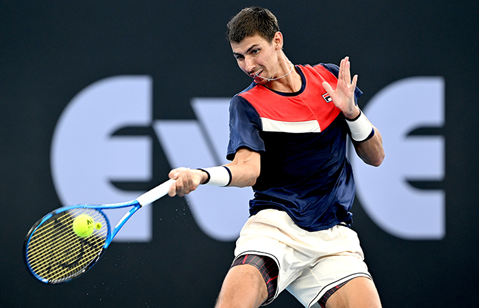 BRISBANE, AUSTRALIA - DECEMBER 31: Alexei Popyrin of Australia plays a forehand in his match against Christopher O’Connell of Australia during day one of the  2024 Brisbane International at Queensland Tennis Centre on December 31, 2023 in Brisbane, Australia. (Photo by Bradley Kanaris/Getty Images)