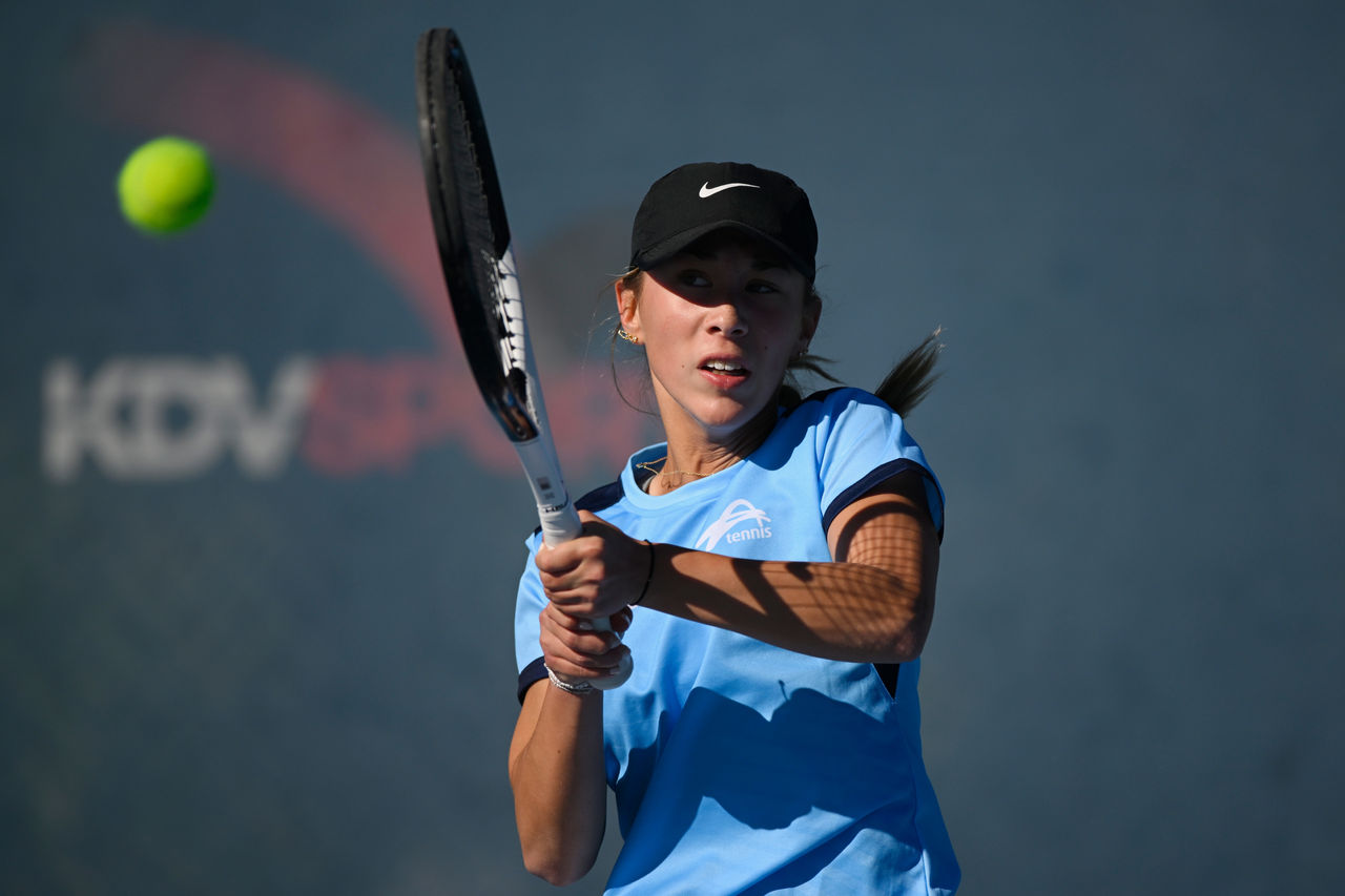 Kimiko Cooper, Victoria, 15/u, at the Australian Teams Championships 2023 at KDV Sport on the Gold Coast on Friday, June 30, 2023. MANDATORY PHOTO CREDIT Tennis Australia/ MATT ROBERTS