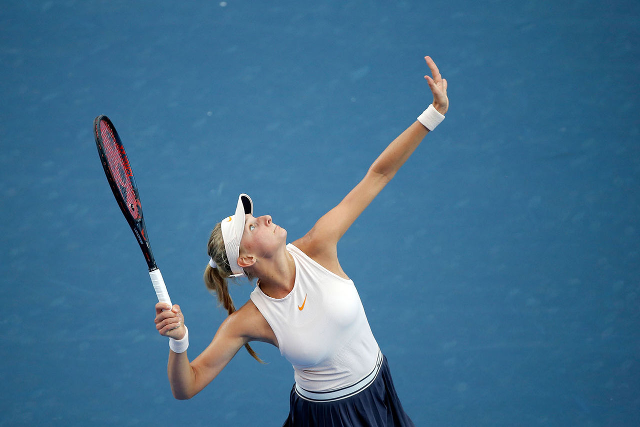 Dayana Yastremska of Ukraine serves during her women's singles final match against Wang Qiang of China at the Hong Kong Open tennis tournament on October 14, 2018. (Photo by Vivek PRAKASH / AFP)        (Photo credit should read VIVEK PRAKASH/AFP/Getty Images)